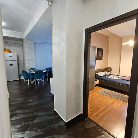 Frontal Sea View
