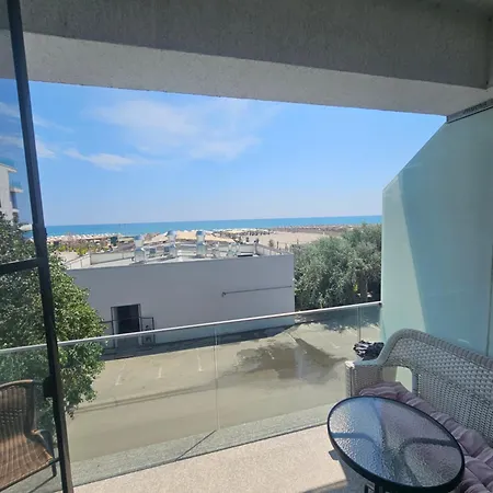 Apartman Frontal Sea View Mamaia